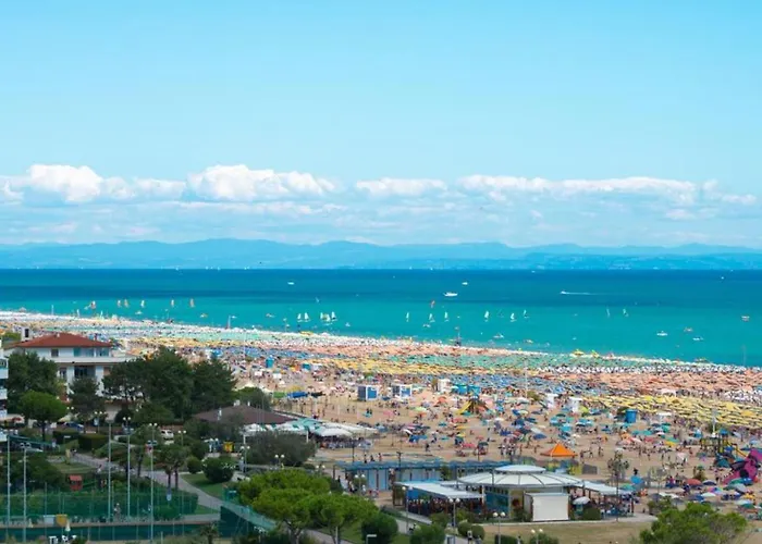 Appartamento Colorful Overlooking The Sea Bibione