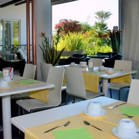 Colourful Flat Overlooking The Sea Bibione